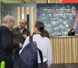 Jonas Reincke Olsson i Ipipes monter på Elmässan Stockholm 2025. Foto: Agnes Karnatz