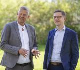 Anders Lundin (tv), Instalcos divisionschef Teknikkonsult, och Fredrik Hautau, affärsområdeschef för Inmatiq. Foto: Instalco