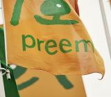 Preems logotyp på flagga. Foto: Preem