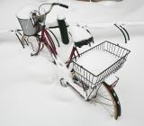 Insnöad cykel i vintermiljö. Foto: Colourbox