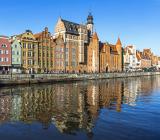 Centrala delen av hamn och varvsstaden Gdansk i norra Polen, också en viktig del av Medeltidens Hansaunion. Foto: Colourbox