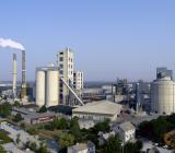 Flygbild över Cementas fabrik i Slite. Foto: Cementa