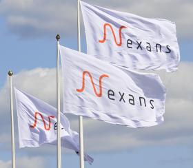 Flaggor vid Nexans-anläggning. Foto: Nexans