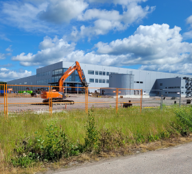 Solars nya logistikcenter byggs i Kumla. Foto: Agnes Karnatz Solars nya logistikcenter byggs i Kumla. Foto: Agnes Karnatz