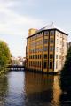 Centrala Norrköping med en av de mest kända gamla industribyggnaderna från textileran i Motala ström. Foto: Colourbox Centrala Norrköping med en av de mest kända gamla industribyggnaderna från textileran i Motala ström. Foto: Colourbox