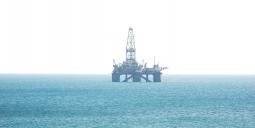 Oljeplattform i Kaspiska havet. Foto: Colourbox