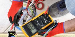 Elektriker. Foto: Colourbox Elektriker. Foto: Colourbox