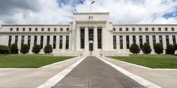 Den amerikanska centralbanken, Federal Reserves - eller bara "Feds", huvudbyggnad i huvudstaden Washington DC. Foto: Colourbox